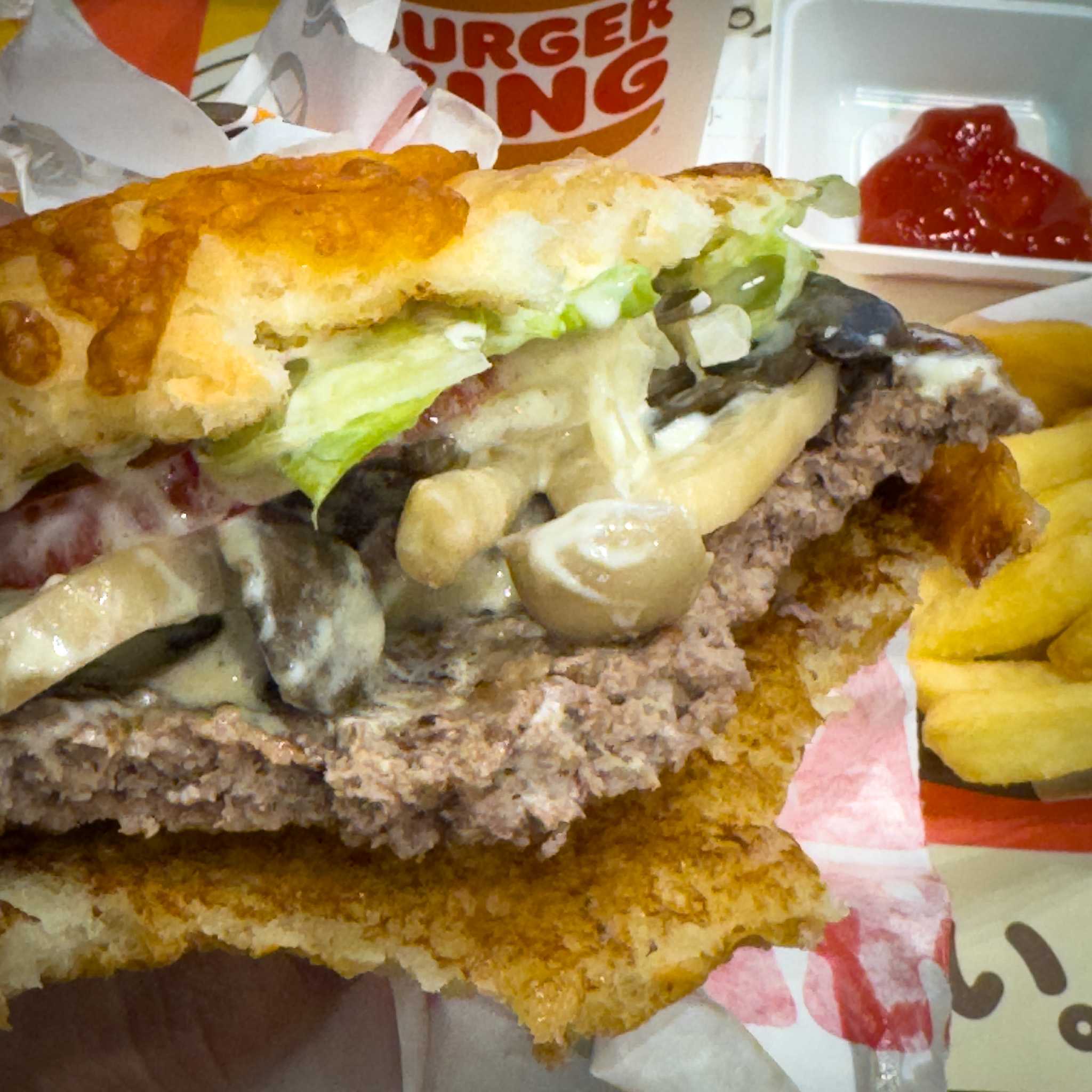 三宮】バーガーキング 阪急三宮駅前店：マッシュルームアグリー 