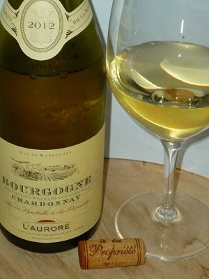 Cave de Lugny Chardonnay 2012 glass.jpg