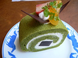 さくらタワー　ケーキ2