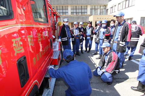 ポンプ車02