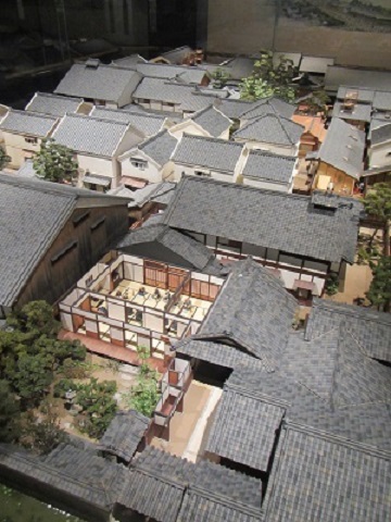 博物１０大阪の町建物.jpg