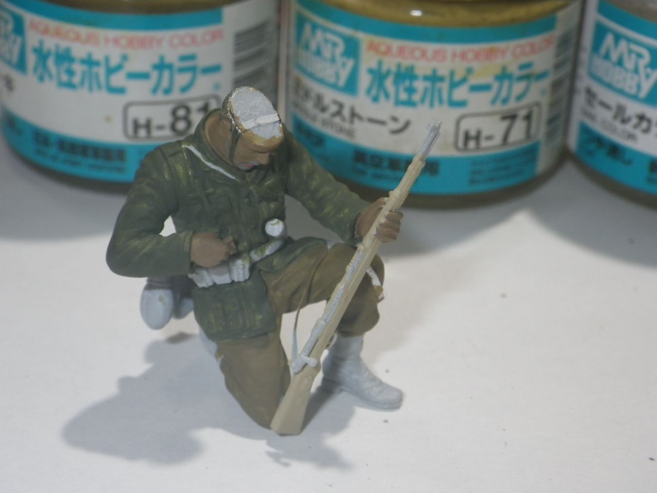 2018_1006ﾄﾞﾗｺﾞﾝ 1／35 ﾄﾞｲﾂ軍 ｱﾌﾘｶ軍団歩兵 ｴﾙ ｱﾗﾒｲﾝ 1942⑦服塗装