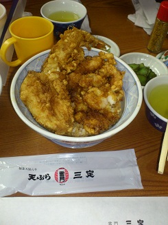 浅草で天丼.jpg