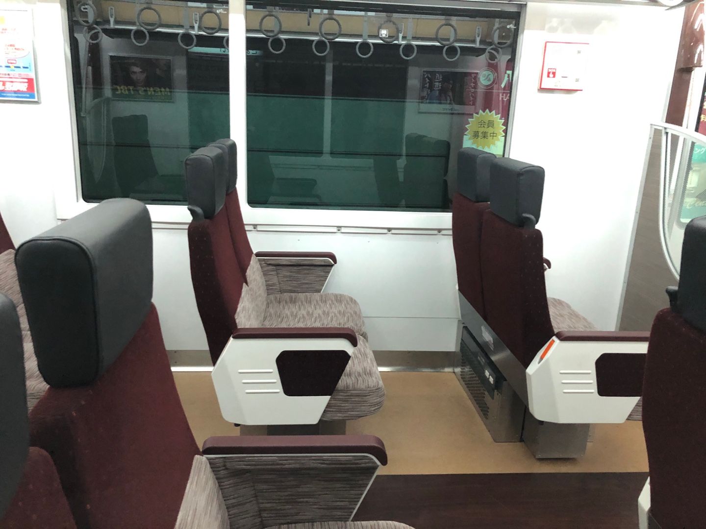 鉄道スケッチ】京王ライナーに乗ってきました！ | 旅人てつき