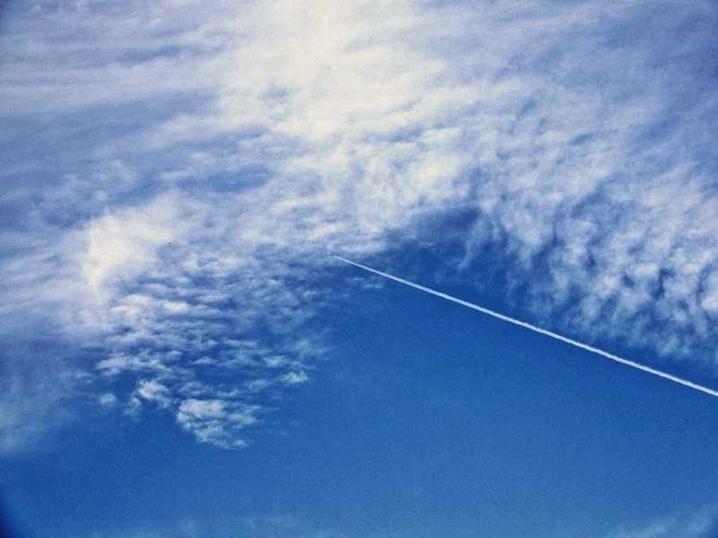 空3