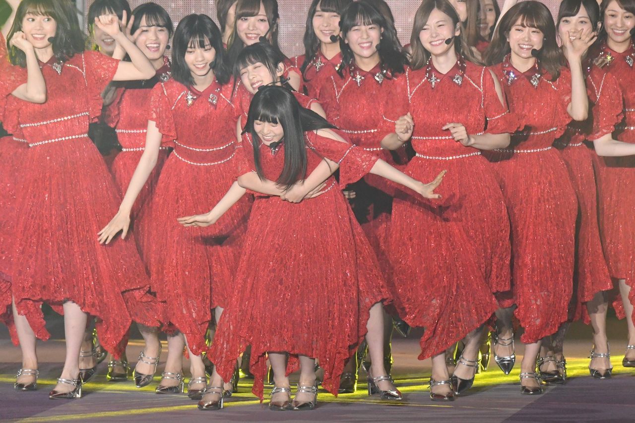 乃木坂46 ランウェイでの だるまさんが転んだ が可愛すぎ Girlsaward 2018 A W ルゼルの情報日記 楽天ブログ