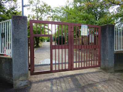 真田山陸軍墓地