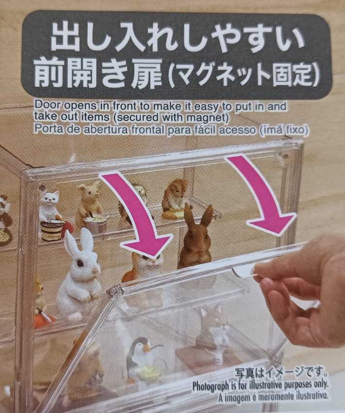 ダイソー 透明コレクションケース 組み立てタイプ 500円商品