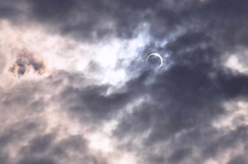 Hybrid eclipse