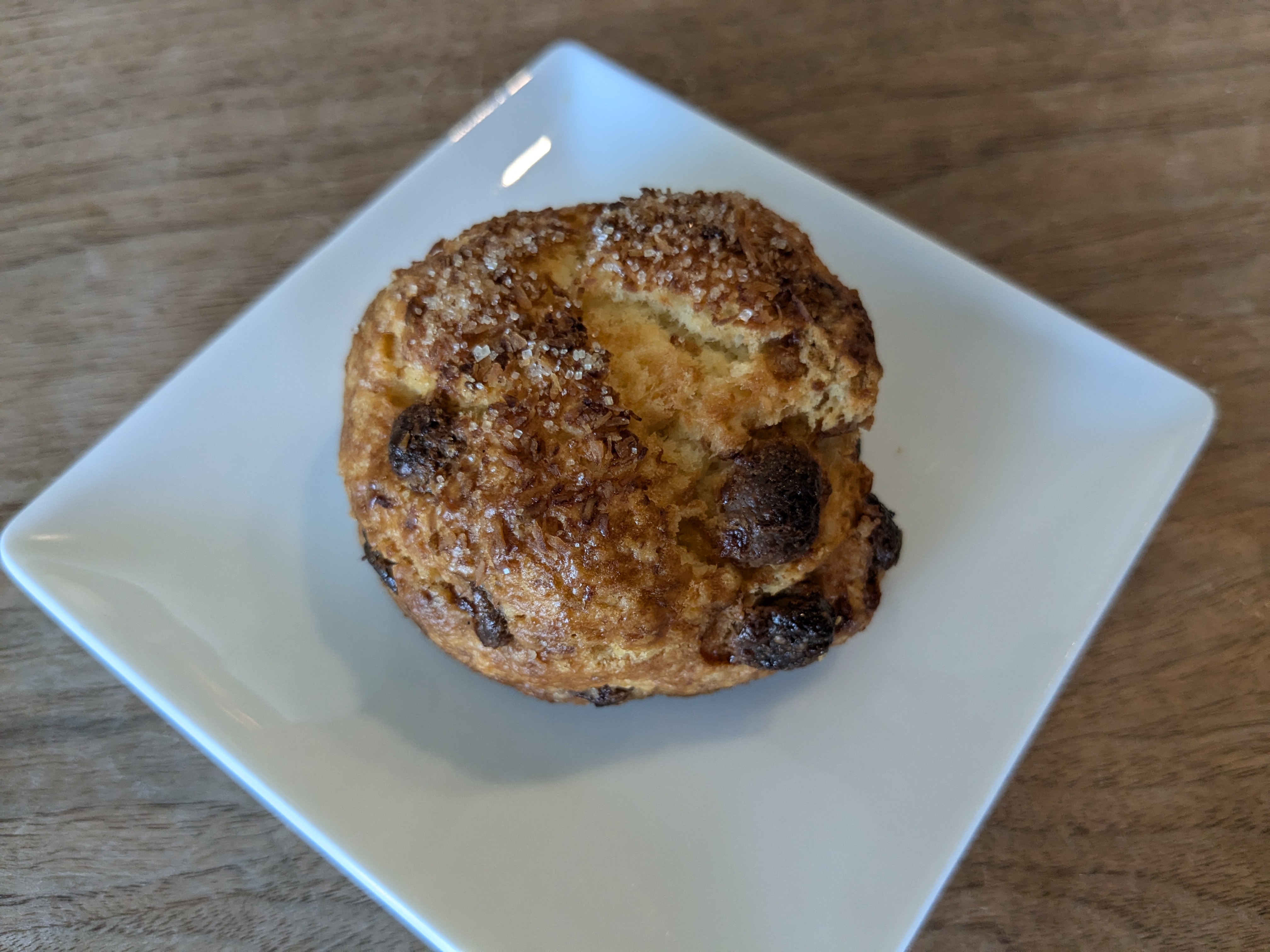 世田谷線上町駅スイーツ店　ルミエール・エ・オンブル　ココナッツとホワイトチョコレートのスコーン