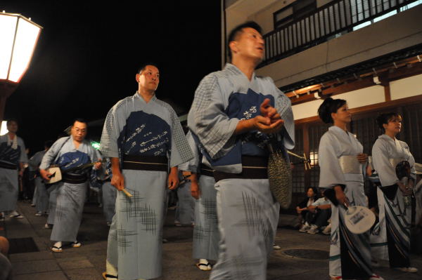 おわら前夜祭・諏訪町