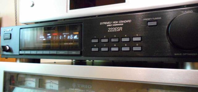 TRIO トリオFM真空管チューナーFM-108 希少動作品 トリオ TRIO Hi-Fi FM-108 真空管 FMチューナー