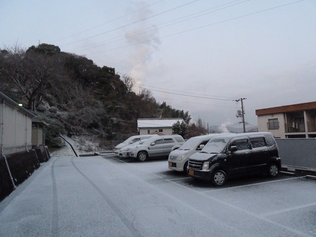 警固屋k初積雪　平成25年1月28日 3