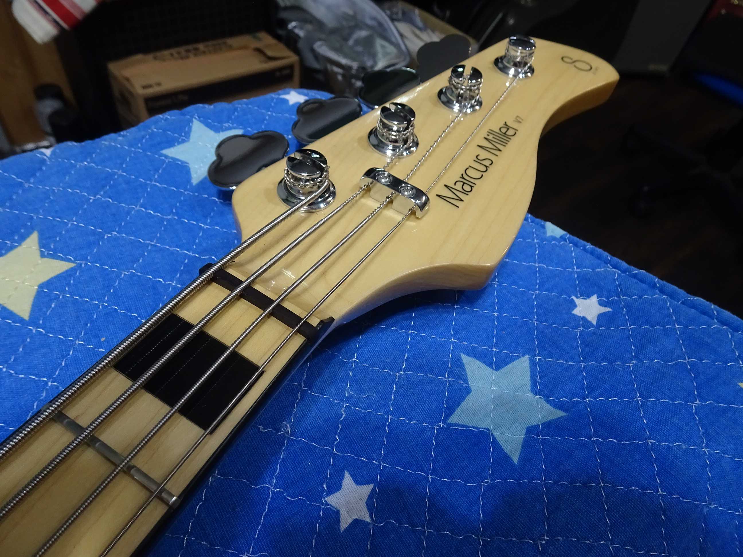 🌸Marcus Miller V7 by SIRE ジャズベースタイプ | 青春のギター