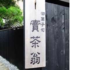 320x320_rect_14068125.jpg