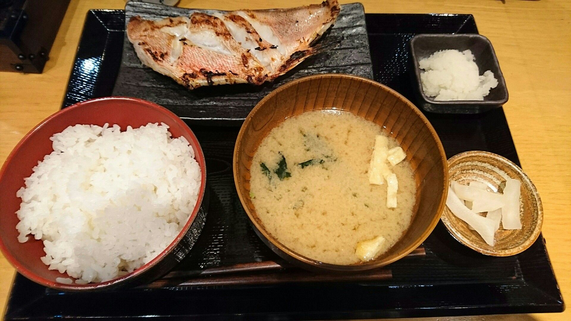 大阪の千里中央駅のヤマダ電気のしんぱち食道で焼き魚ランチしました サラリーマン生活 昭和生まれの昭和育ち 楽天ブログ