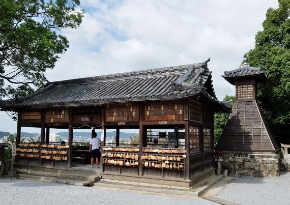 阿智神社の絵馬殿　倉敷の街を散歩　観光 ブログ　旅行記