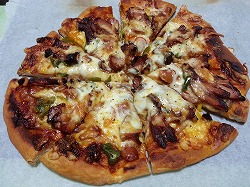 手作り照り焼きチキンピザ
