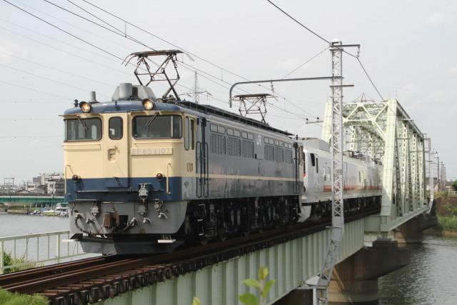 EF64 37相模湖 ロングチキ工臨＆East i-D ｷﾔE193系2