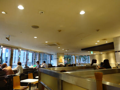 マクドナルド　札幌すすきの店（２階）