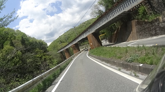 鉄橋
