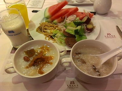 12月台北-朝ごはん.jpg