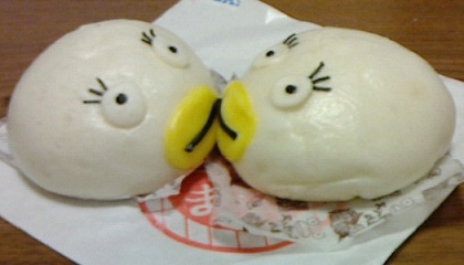 ローソン　エリザベスまん