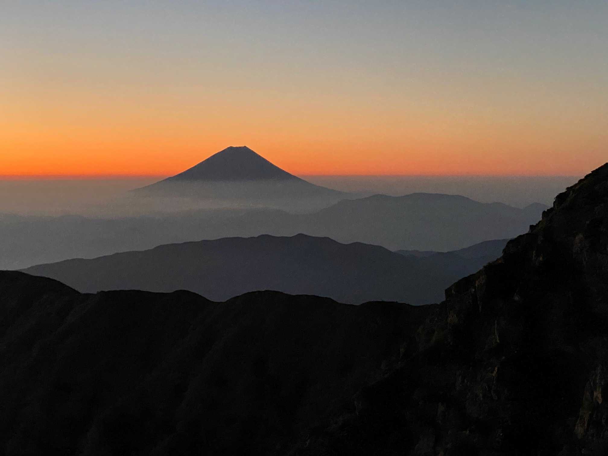 北岳（3193m・日本百名山・山梨百名山・新花の百名山 ）の夏（1）夜明け | 醍醐山と下部（しもべ）温泉 - 楽天ブログ
