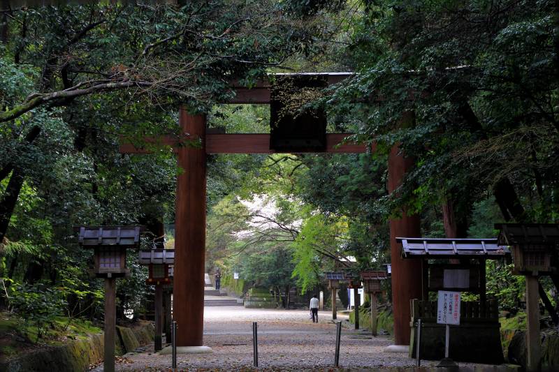 石上神宮_002.jpg