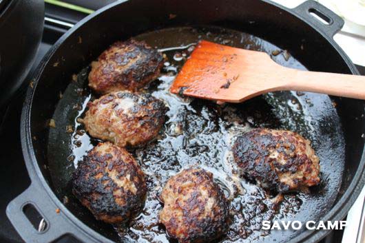 ハンバーグ作り２