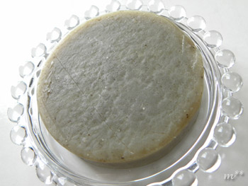 satamisaki organics よもぎとハチミツ石けん