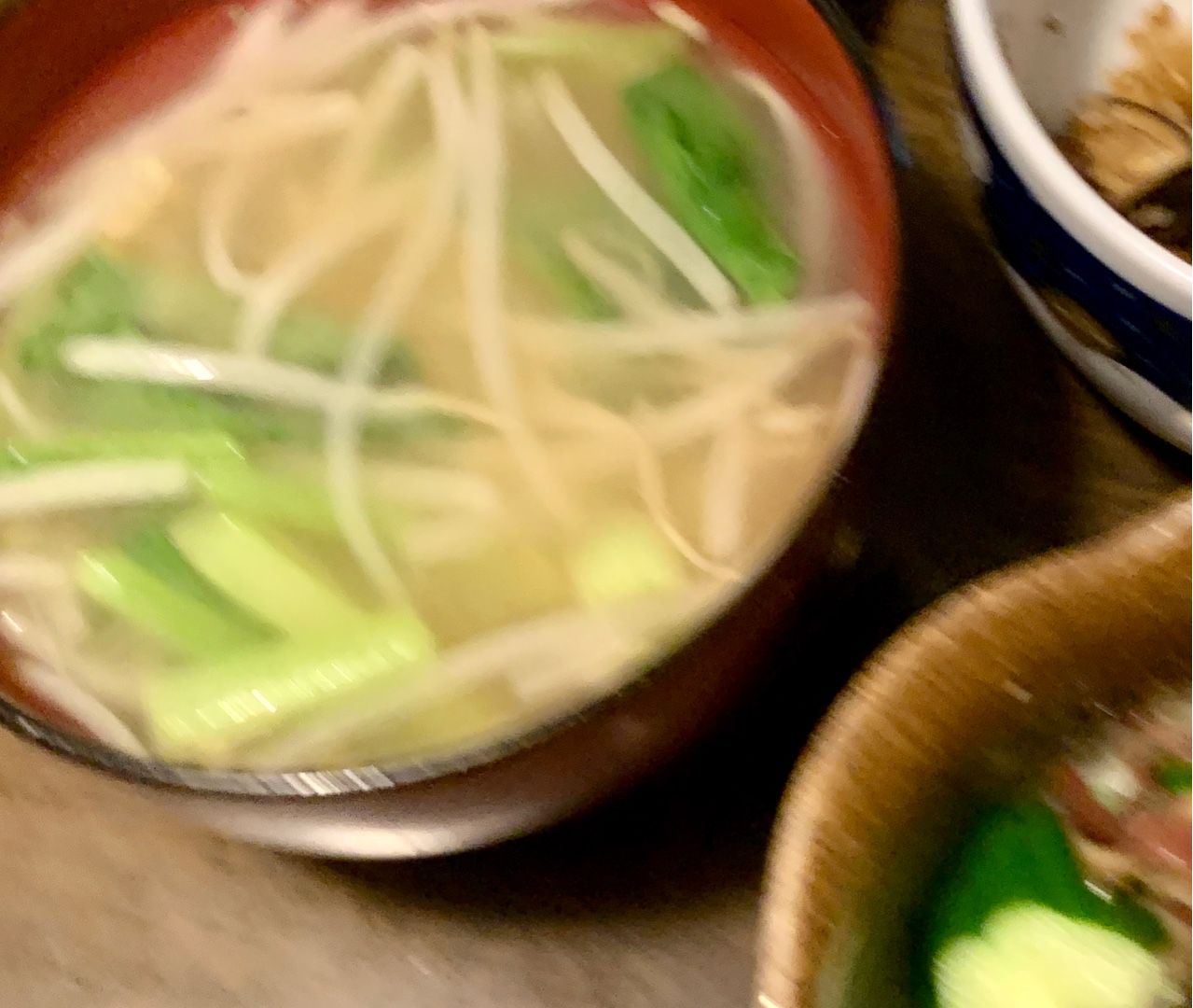 夕食は 焼き鳥 ネギ 丸茄子の田楽 柚子味噌 生姜 茄子の山葵漬け 生姜 厚揚げ キャベツ 人参 枝豆の明太子ソー和え もやし 青梗菜の味噌汁 とろけるほうじ茶くずもち マカロン クッキー Music Land 私の庭の花たち 楽天ブログ