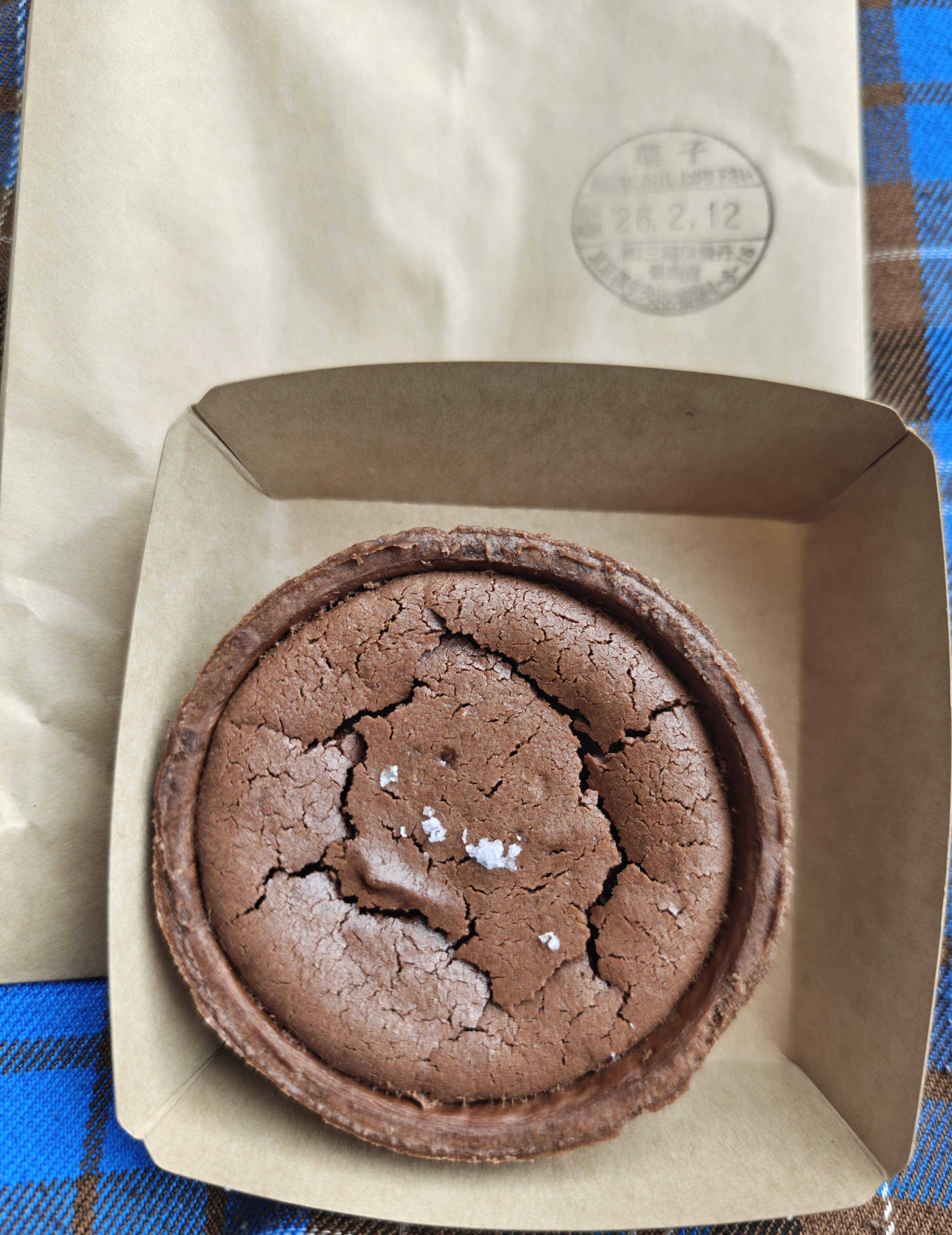 銀座三越の催事　スイーツコレクション　ルショコラドゥアッシュ　焼き立てタルトショコラ