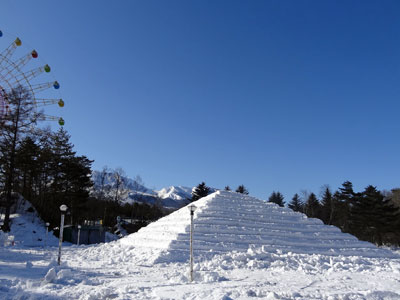 このピラミッドが夢の舞台に・・・