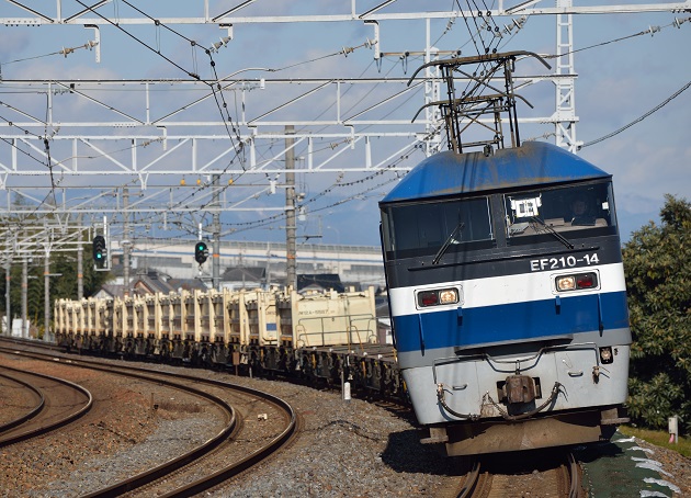 EF210-14 2013.12.29　5085レ　残土コキ.jpg