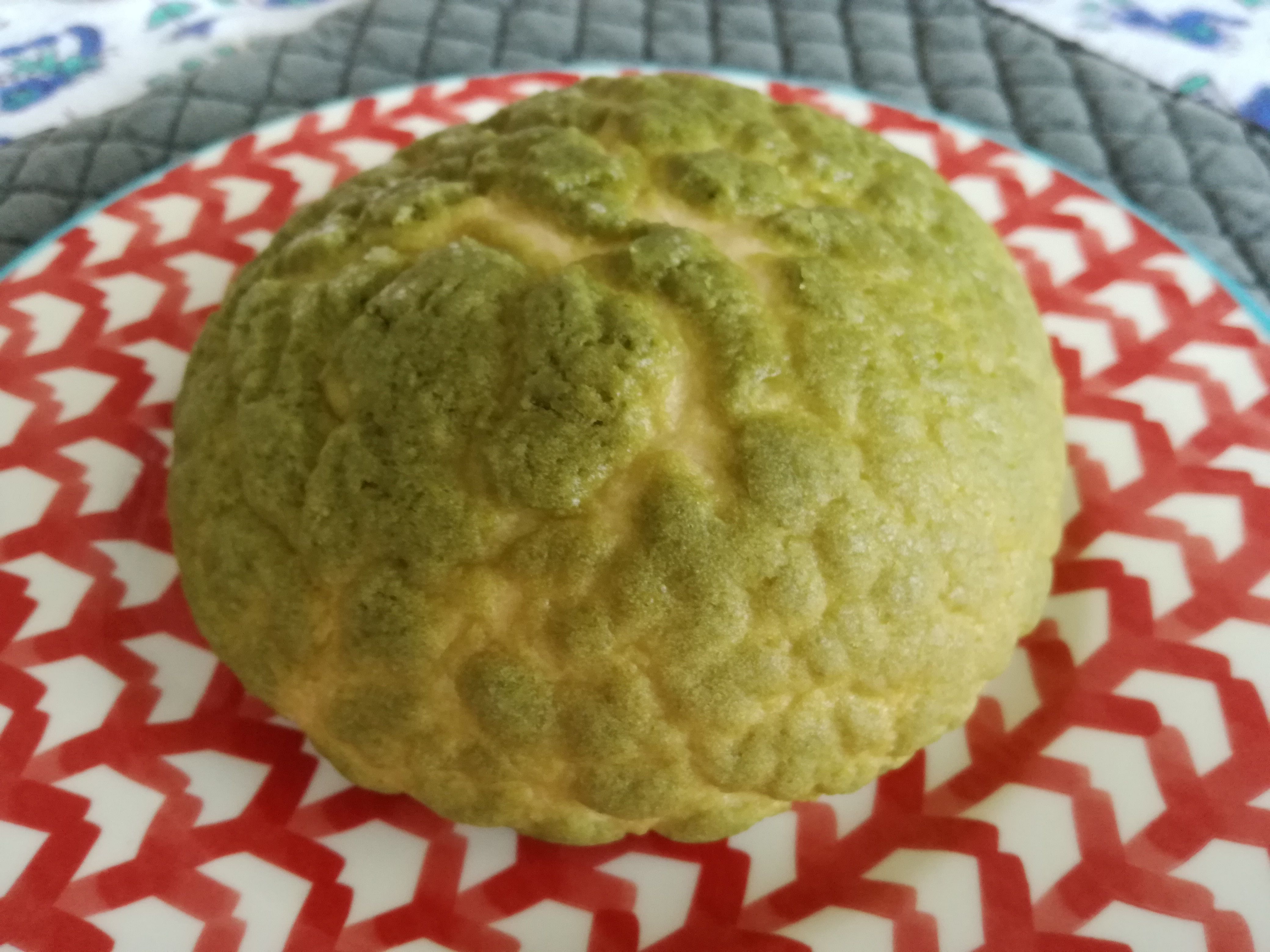 八千代市パン屋ヨコハマメロンパン　抹茶