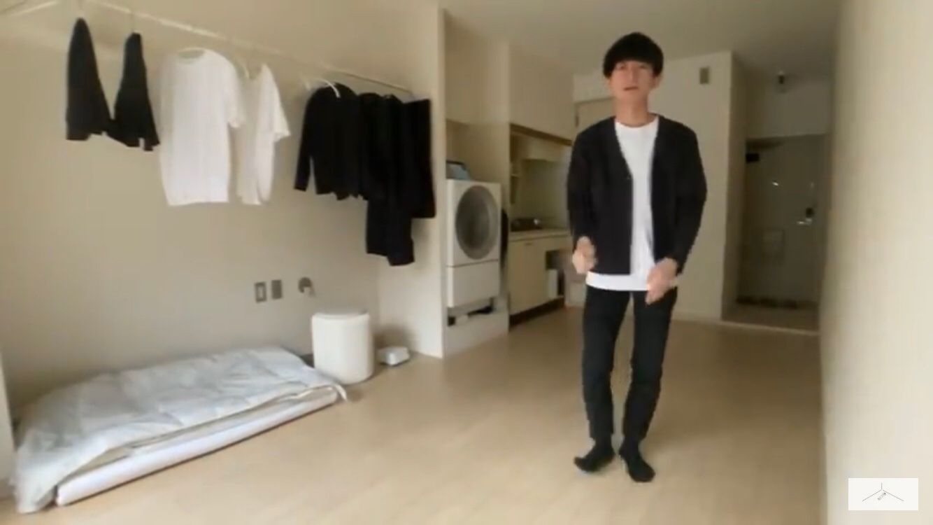 ミニマリストになる過程で参考にした人 アメリカンミニマリストのブログ 楽天ブログ