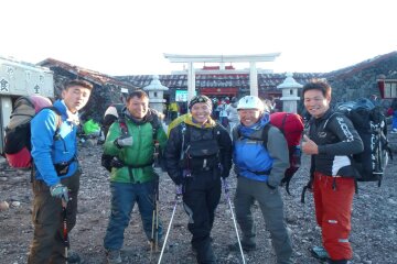 5人の男達