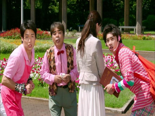 ピンク３人.jpg