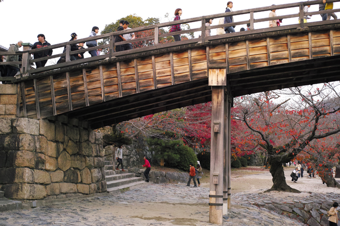 橋横.jpg