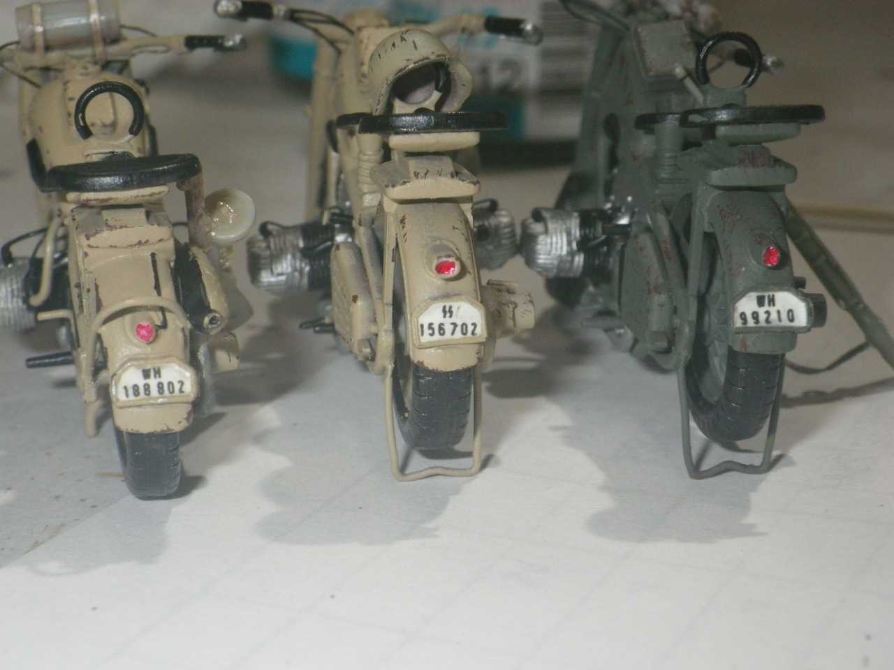 ⑫2020_0712ﾀﾐﾔ 1／35 ﾄﾞｲﾂ軍 ﾂｪﾝﾀﾞｯﾌﾟ KS750 & BMW R75 車体