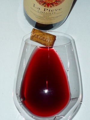 l'Alcano Chianti La Pieve 2015 glass.jpg