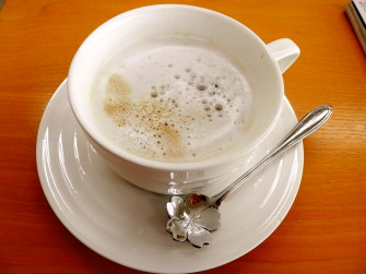 カプチーノ　日産　2015