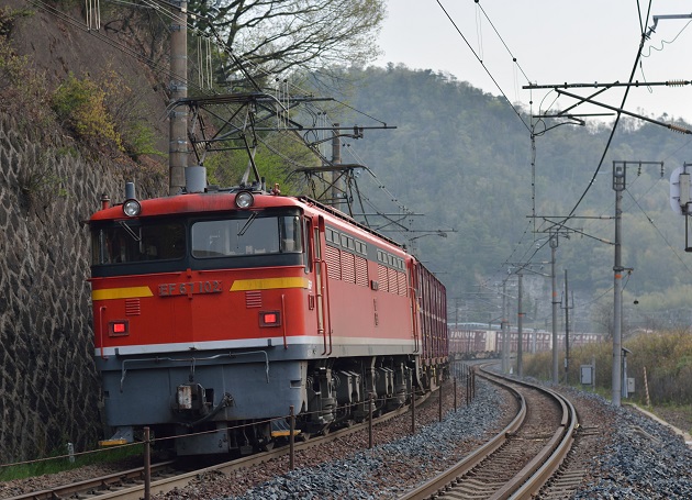 EF67-102　2014.04.22　2074レ.jpg