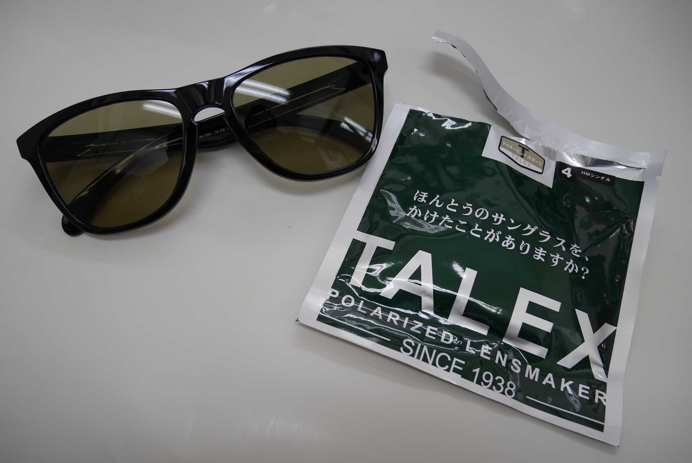 OAKLEY(オークリー)Frogskins・ブラック＋TALEX(タレックス)トゥルー