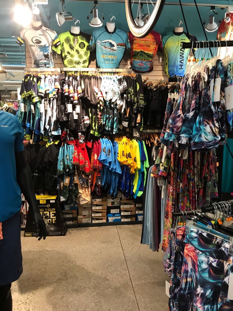 Bike Works Beach ＆ Sports in Queens' MarketPlace Kenken's Garage Life