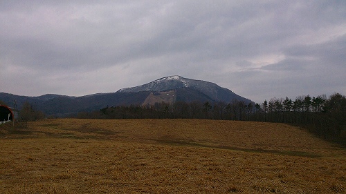 s-20140421北泉ヶ岳泉ヶ岳遠景.jpg