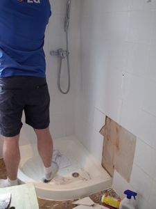 shower enclosure2
