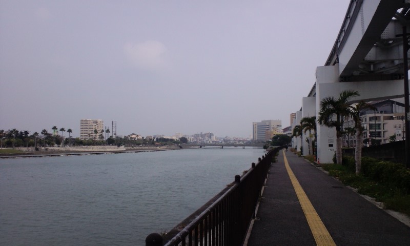 川岸.JPG