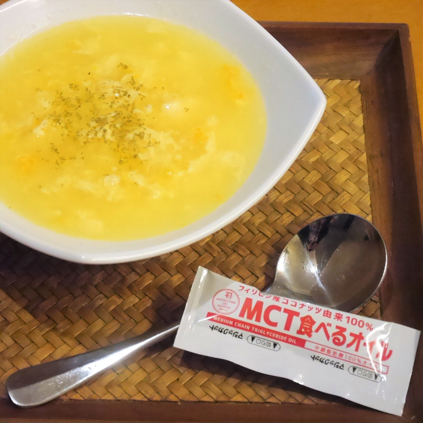 MCT食べるオイル_スープ